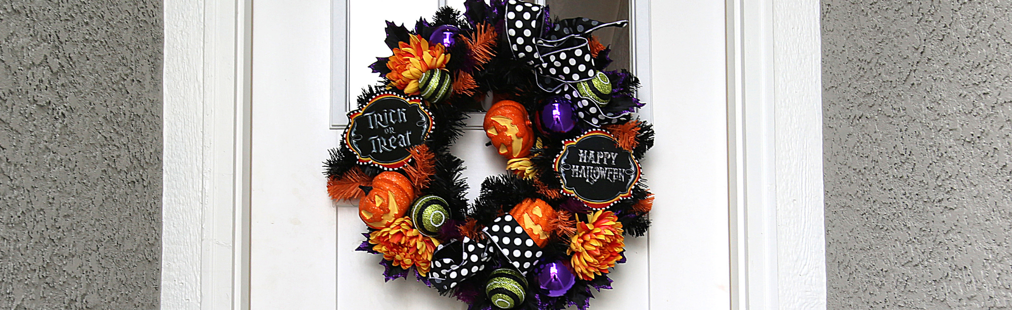 Spooky autumn wreath